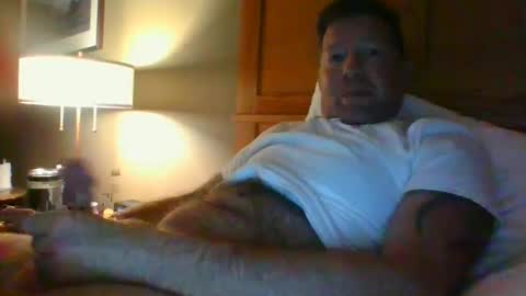 skinnymeat858205 online show from November 14, 5:32 am