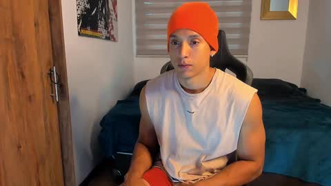 Liam Vokov online show from December 11, 11:10 am