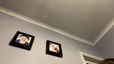 skuzzy25 online show from February 25, 9:13 pm