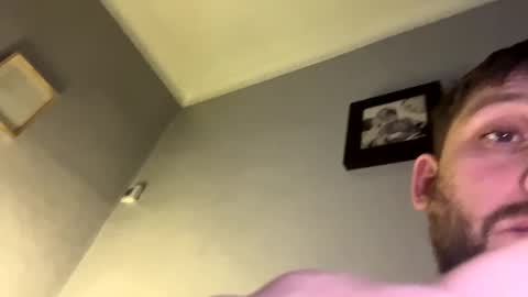 skuzzy25 online show from March 11, 12:00 am