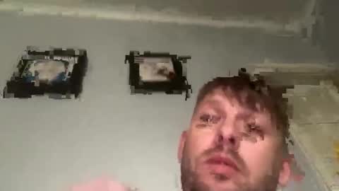 skuzzy25 online show from October 27, 7:21 am