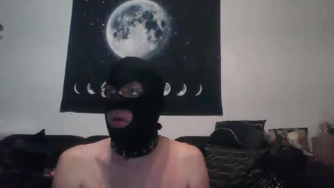 Snapshot of slaveforgodess chatting on September 14, 10:45 pm slaveforgodess online show from September 14, 10:45 pm