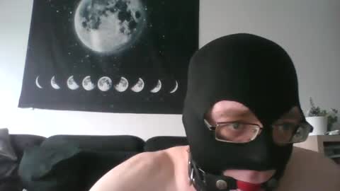 Snapshot of slaveforgodess chatting on January 29, 10:37 am slaveforgodess online show from January 29, 10:37 am