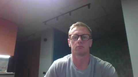 Snapshot of slavutich777 chatting on October 24, 4:52 pm slavutich777 online show from October 24, 4:52 pm