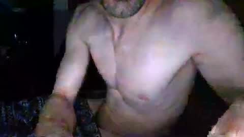 slideitin96 online show from January 11, 11:13 pm