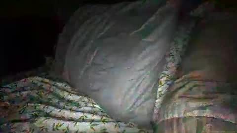 slideitin96 online show from December 25, 4:54 am