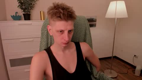 Andy online show from November 14, 8:32 pm