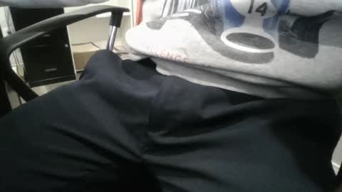 Snapshot of slimjimorange9 chatting on October 21, 11:40 pm slimjimorange9 online show from October 21, 11:40 pm