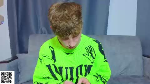 sluttsavage online show from June 14, 2:52 pm