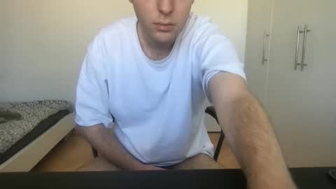 sluttystudent22 online show from April 7, 11:32 am