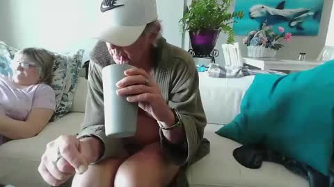 Daddy online show from February 28, 4:31 pm