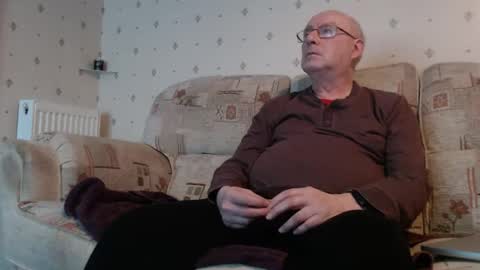 Steve online show from February 8, 7:40 pm