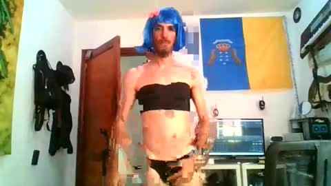 willy online show from December 15, 10:45 am