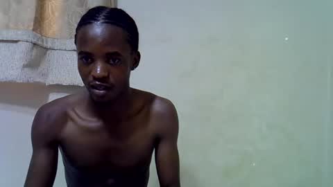 smilzzz online show from March 20, 10:30 am