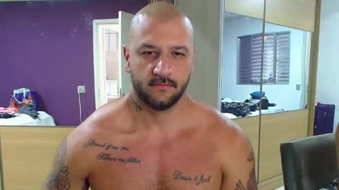 Snapshot of smithduke chatting on December 2, 1:44 pm smithduke online show from December 2, 1:44 pm