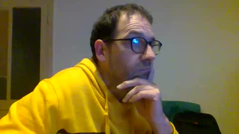 luca online show from October 22, 8:56 pm