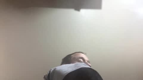 Snapshot of smokeymt420 chatting on February 20, 3:41 pm smokeymt420 online show from February 20, 3:41 pm