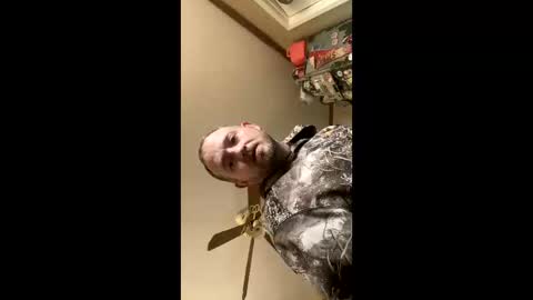 Snapshot of smokeymt420 chatting on February 18, 3:32 pm smokeymt420 online show from February 18, 3:32 pm