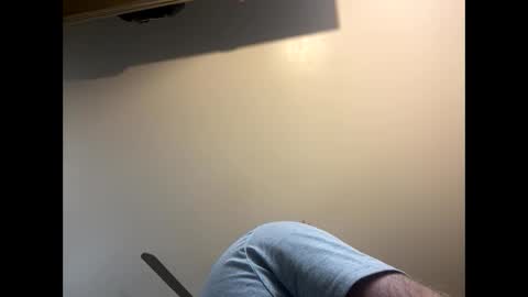 Snapshot of smokeymt420 chatting on January 3, 5:31 pm smokeymt420 online show from January 3, 5:31 pm