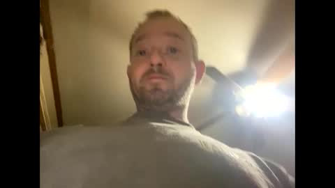 Snapshot of smokeymt420 chatting on January 22, 4:34 am smokeymt420 online show from January 22, 4:34 am