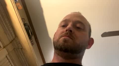 Snapshot of smokeymt420 chatting on December 8, 5:11 pm smokeymt420 online show from December 8, 5:11 pm