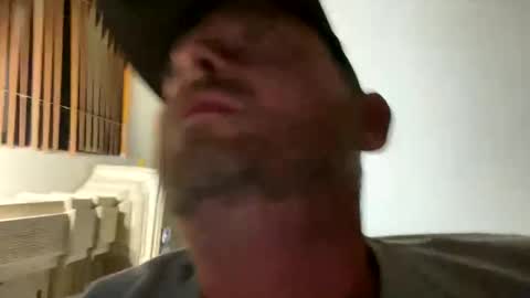 Snapshot of smokeymt420 chatting on March 12, 3:24 am smokeymt420 online show from March 12, 3:24 am