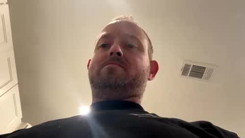 Snapshot of smokeymt420 chatting on October 10, 5:56 am smokeymt420 online show from October 10, 5:56 am