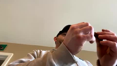 Snapshot of smokeymt420 chatting on February 1, 9:29 pm smokeymt420 online show from February 1, 9:29 pm