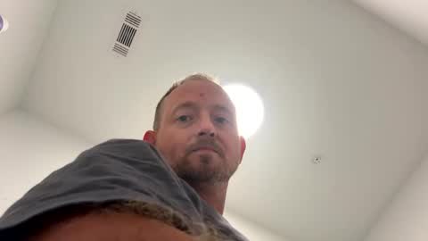 Snapshot of smokeymt420 chatting on September 14, 6:32 pm smokeymt420 online show from September 14, 6:32 pm