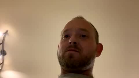 Snapshot of smokeymt420 chatting on December 7, 5:37 am smokeymt420 online show from December 7, 5:37 am