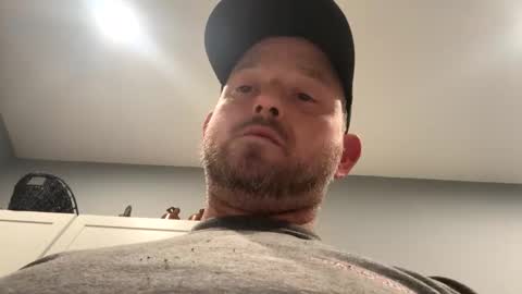 smokeymt420 online show from March 30, 5:08 am