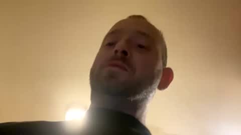 Snapshot of smokeymt420 chatting on January 30, 5:19 am smokeymt420 online show from January 30, 5:19 am