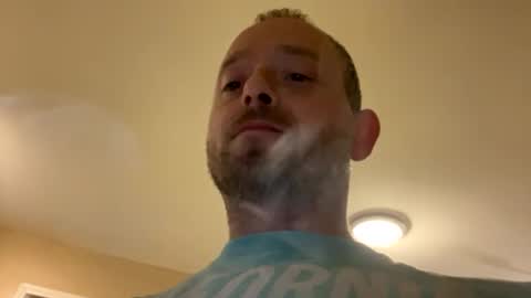 Snapshot of smokeymt420 chatting on January 19, 11:23 am smokeymt420 online show from January 19, 11:23 am