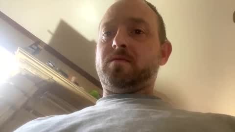 Snapshot of smokeymt420 chatting on February 21, 3:43 pm smokeymt420 online show from February 21, 3:43 pm