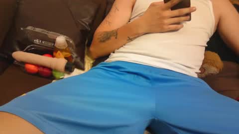 moi online show from September 9, 7:08 am