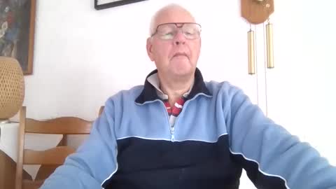 Snapshot of smoothy5460 chatting on October 22, 1:15 pm smoothy5460 online show from October 22, 1:15 pm