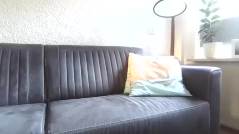 Snapshot of smoothy5460 chatting on December 20, 8:49 am smoothy5460 online show from December 20, 8:49 am