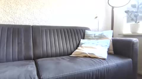 Snapshot of smoothy5460 chatting on September 15, 8:04 am smoothy5460 online show from September 15, 8:04 am