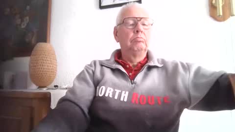 Snapshot of smoothy5460 chatting on February 21, 10:07 am smoothy5460 online show from February 21, 10:07 am