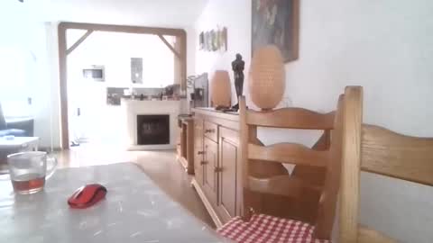 Snapshot of smoothy5460 chatting on October 14, 7:48 am smoothy5460 online show from October 14, 7:48 am