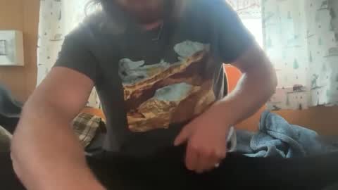 snowtrooper888 online show from September 16, 3:40 am