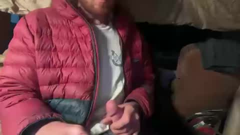 snowtrooper888 online show from October 12, 5:34 am