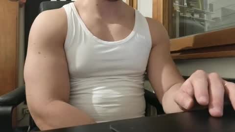 luca -   online show from December 21, 9:25 pm