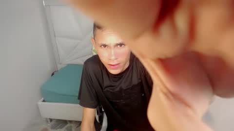 ESTEBAN online show from June 5, 3:22 am