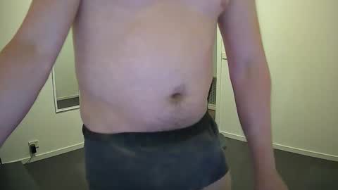 Snapshot of somethingsexysam chatting on January 31, 12:29 pm Edging Sam JOI online show from January 31, 12:29 pm