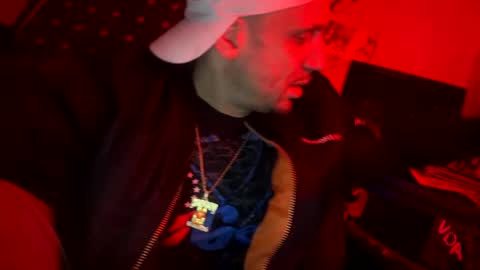 Snapshot of son_e_blacc chatting on February 6, 4:36 pm Soni online show from February 6, 4:36 pm