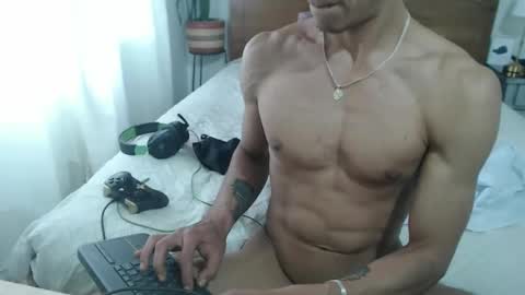 businessman online show from October 3, 7:52 pm