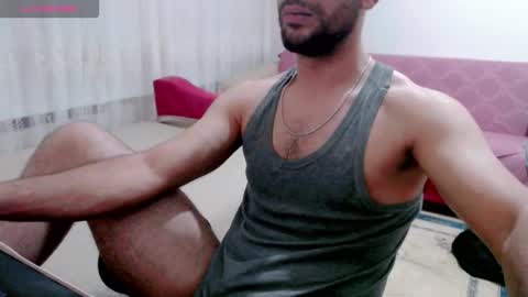 Snapshot of sorrymybadd chatting on October 19, 10:24 pm luis online show from October 19, 10:24 pm