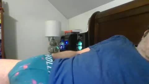 sosofaggot online show from December 13, 11:13 am