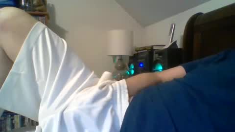 sosofaggot online show from December 30, 9:27 am